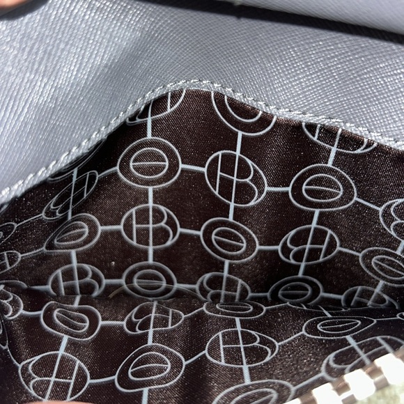 Henri Bendel Grey Croc Embossed Leather Zip Around Wallet - Picture 13 of 16